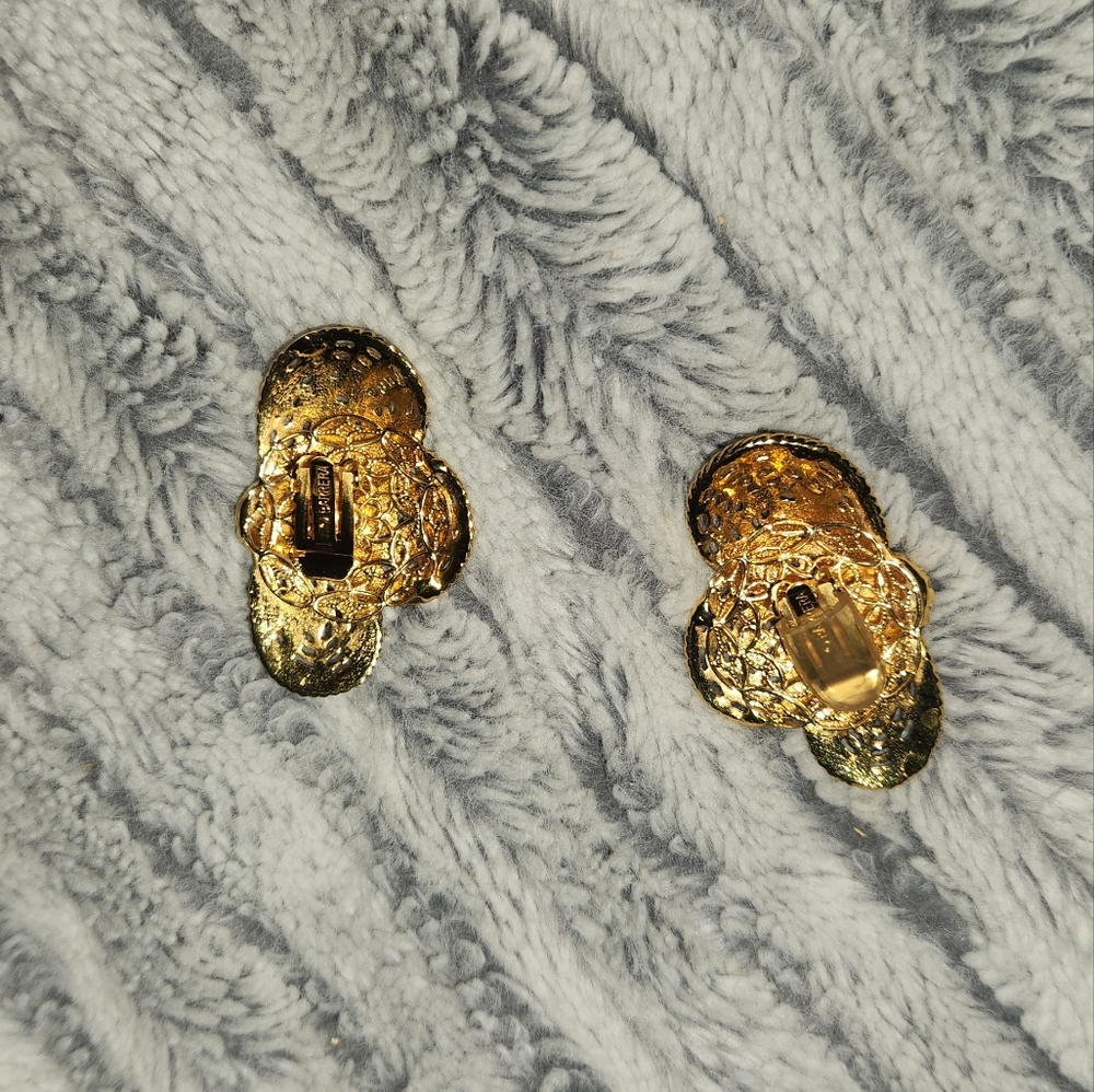 Barrera Earrings - image 3